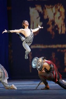 Archivo:Ivan Vasiliev in Spartacus, Bolshoi Theatre 2011-10-28