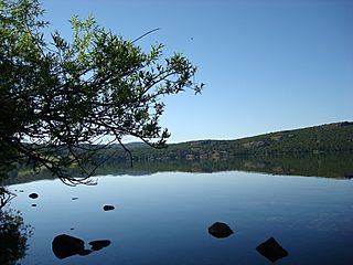 Lago Numero Cuatro (3229154714).jpg