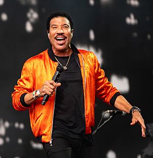 Archivo:Lionel Richie 2019
