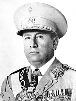 Archivo:Manuel A. Odría