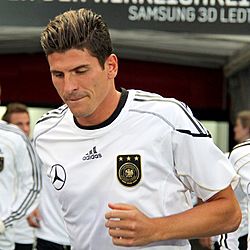 Archivo:Mario Gómez, Germany national football team (01)
