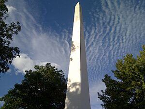 Archivo:Obelisco Soldado Desconocido