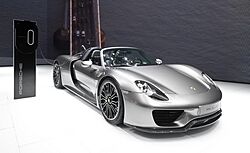 Porsche 918 Spyder IAA 2013.jpg