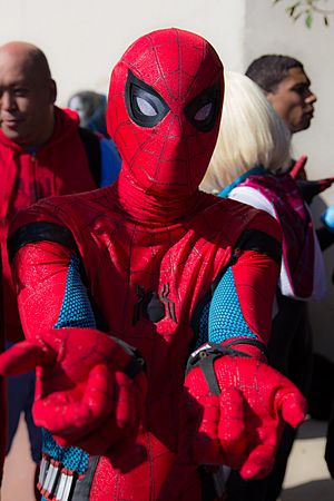 Archivo:SDCC 2017 - Spider-Man Cosplay (35308459724)