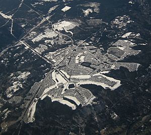 Archivo:Snoqualmie Ridge aerial 01A