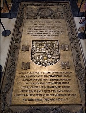 Archivo:Tumba de Hernando Colón (Sevilla)