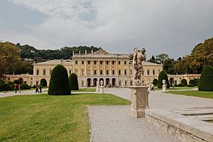 Archivo:Villa Olmo en Como