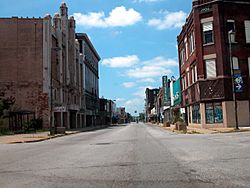 20030720 22 East St. Louis, IL (6116695806).jpg