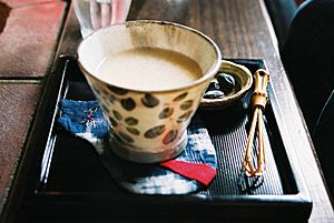 Archivo:Amazake by emily harbour in july