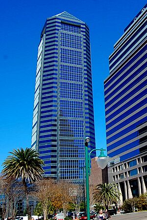 Archivo:BOATowerJacksonville-Feb2010-a
