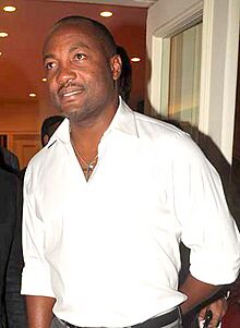 Brian Lara at 2012 Mumbai Marathon pre bash.jpg
