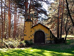 Archivo:Capilla de Gudillos