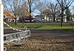 Central City Square, Birmingham, Iowa.jpg