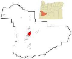 Douglas County Oregon Incorporated and Unincorporated areas Roseburg North Highlighted.svg