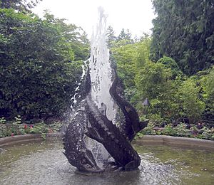 Archivo:Fountain in Butchart Gardens, Victoria