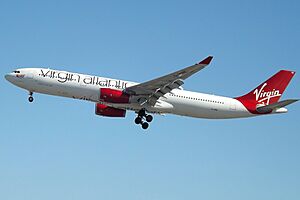 Archivo:G-VINE A330 Virgin Atlantic by Mark Harkin