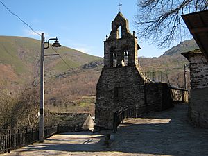 Archivo:Iglesia de Pardamaza (León)
