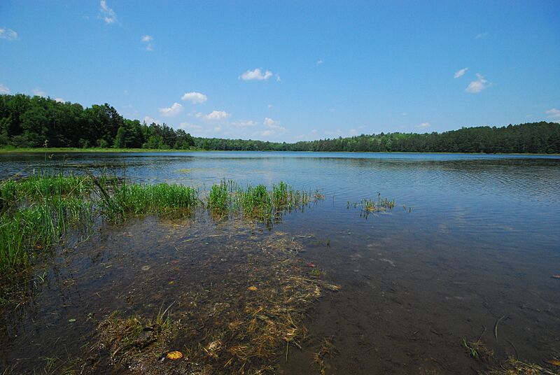 Luna Lake