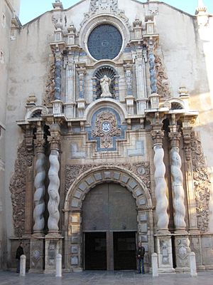 Archivo:Porta principal Església Vinaròs