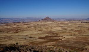 Archivo:Qoqolosi - panoramio