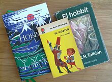 Tres Hobbits en español, incluido El Hobito.jpg