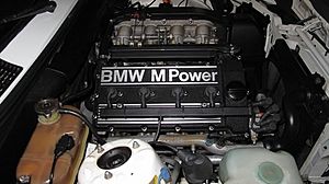 Archivo:BMW S14 Engine