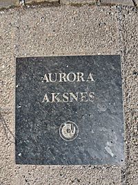 Archivo:Bergen Walk of Fame - Aurora Aksnes
