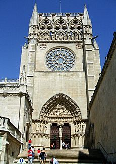 Archivo:Burgos - Catedral 022 - Fachada del Sarmental