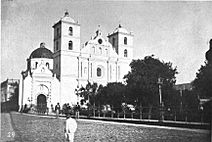 Archivo:Catedral de Tegucigalpa 1904