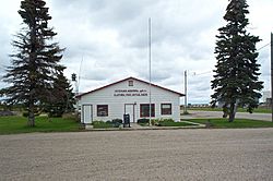Clifford Post Office and Hall.jpg