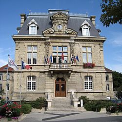 Conflans-ste-honorine-mairie.jpg