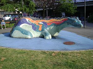 Archivo:Dragón del Parque de Europa, Coruña