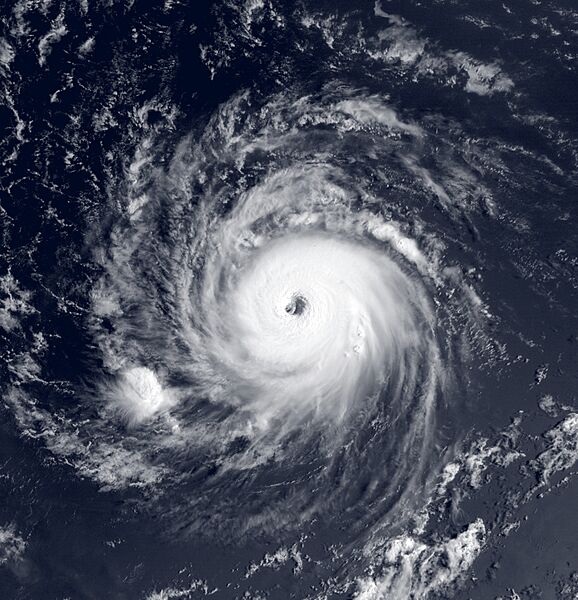 Edouard 1996-08-25 1215Z