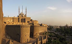Archivo:Flickr - HuTect ShOts - Citadel of Salah El.Din and Masjid Muhammad Ali قلعة صلاح الدين الأيوبي ومسجد محمد علي - Cairo - Egypt - 17 04 2010 (4)