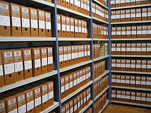 Archivo:Fondos archivo