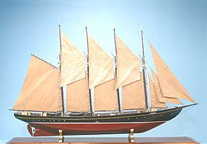 Archivo:Foto da maquete do navio Creoula (cedida pelo Museu de Marinha - Lisboa - Portugal).