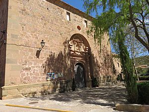 Archivo:Iglesia de San Miguel de Cabra de Mora (Teruel, España)