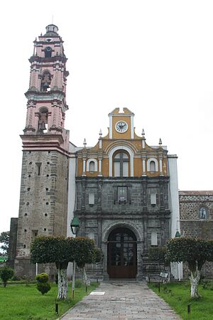 Archivo:Iglesis