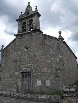 Igrexa de Santa Eufemia de Vilarmosteiro, O Páramo.jpg