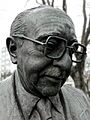 José Joaquín Arazuri con gafas
