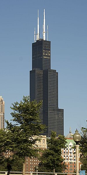 Archivo:KM 5939 sears tower august 2007 B