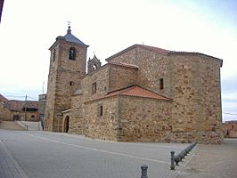 Iglesia de Manganeses de la Polvorosa.