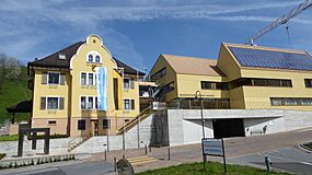Archivo:Mauren Gemeindehaus