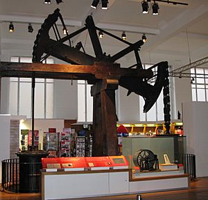 Archivo:Old bess steam engine 1777