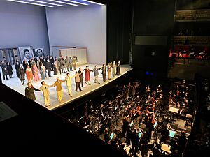 Archivo:Teatro Real de Madrid, estreno de la ópera "El abrecartas" de Luis de Pablo 02