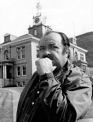 Archivo:William Conrad Cannon 1972