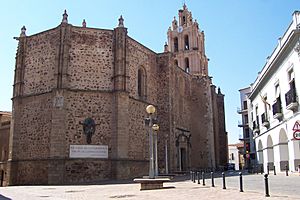 Archivo:Almendralejo Iglesia de la purificacion