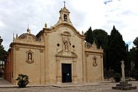 Archivo:Biar Santuario de la Virgen de Gracia exterior
