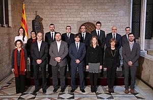 Archivo:Foto oficial del nou Govern Puigdemont
