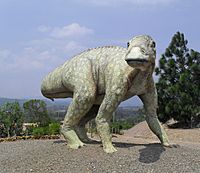 Archivo:Gondava Iguanodon